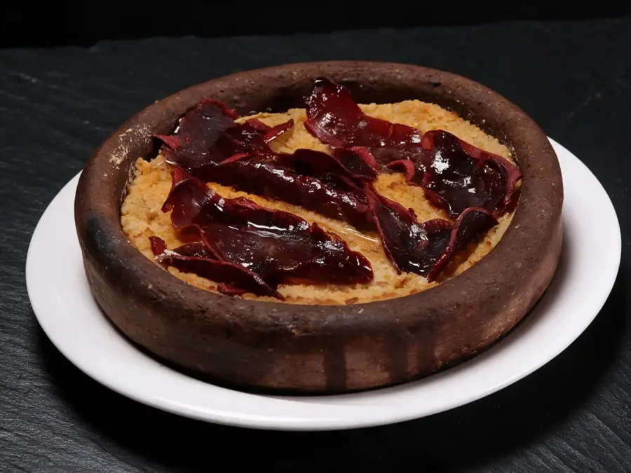 PASTIRMALI HUMUS